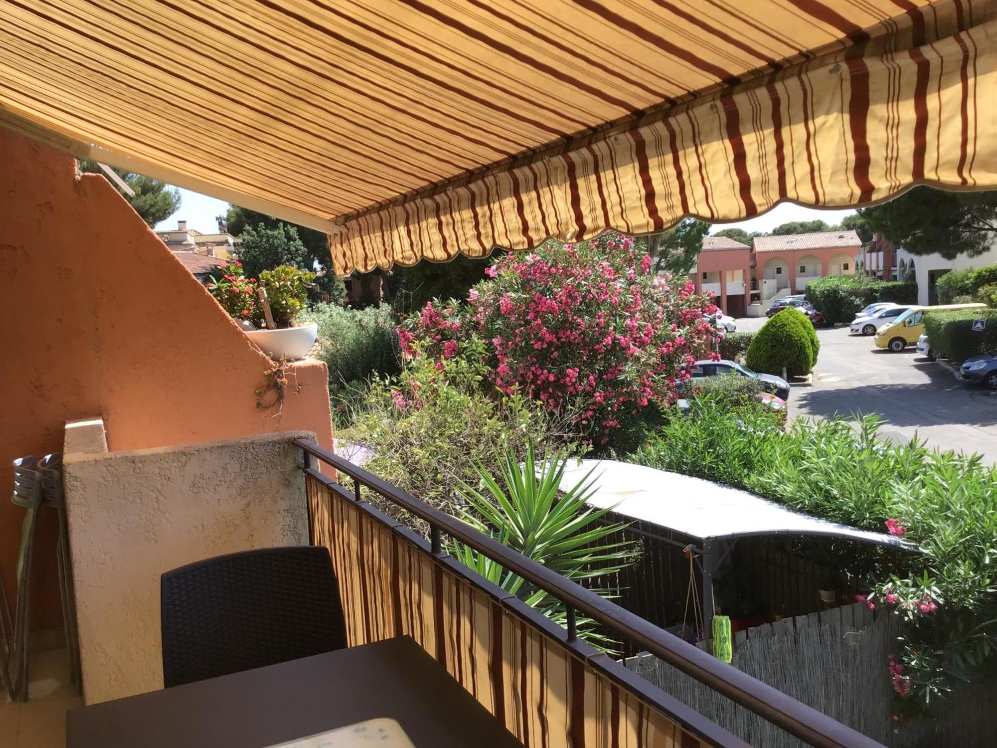 La Calmeraie Villeneuve-Loubet Dış mekan fotoğraf